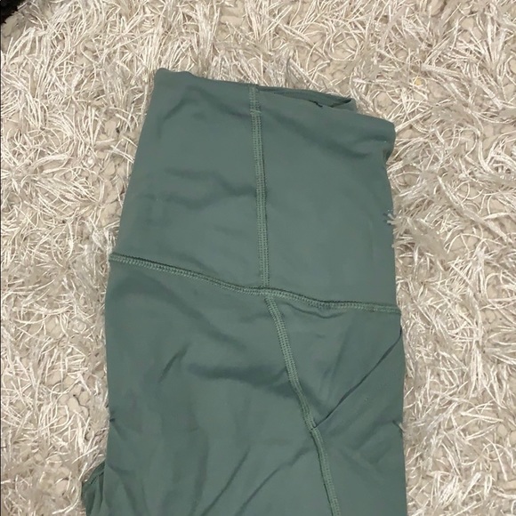 Victoria Secret leggings - Picture 2 of 3